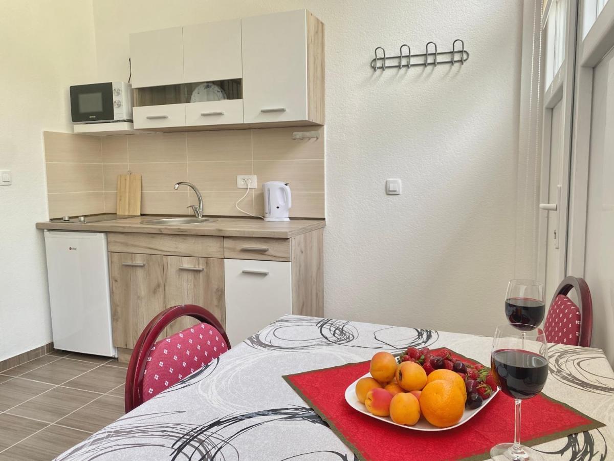 Sutomarina Apartments Sutomore Extérieur photo